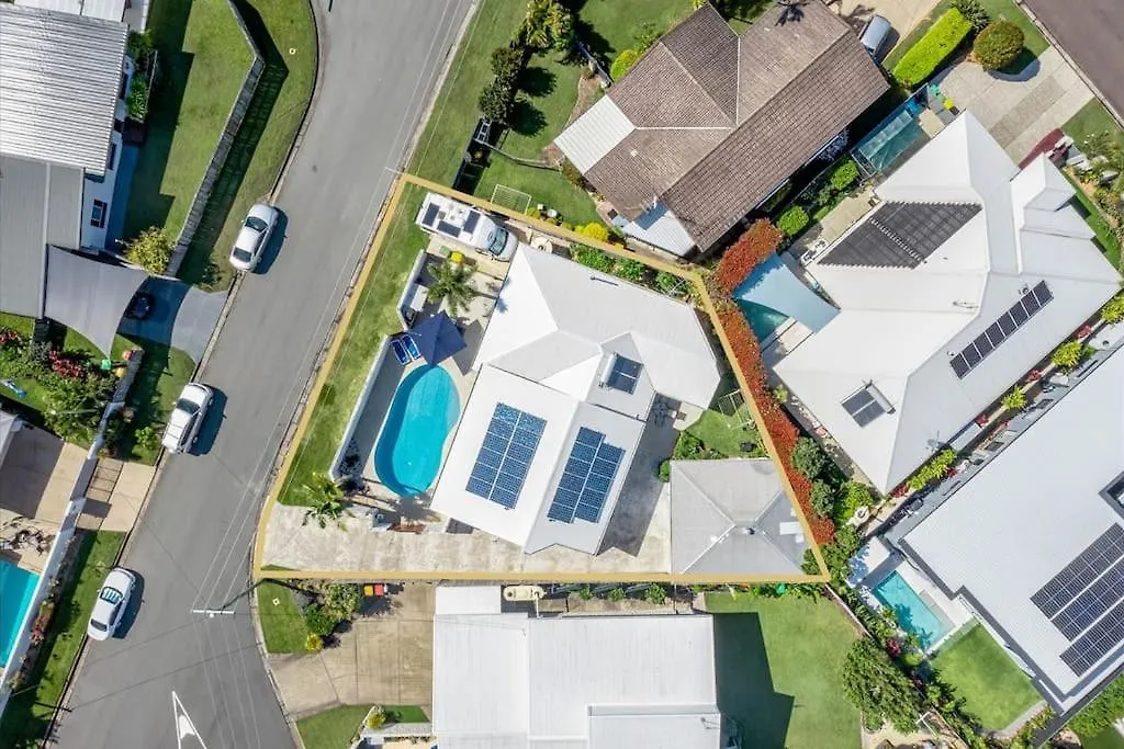 Mooloolaba Oasis 4Bd Home, Pool 0*,  Avustralya