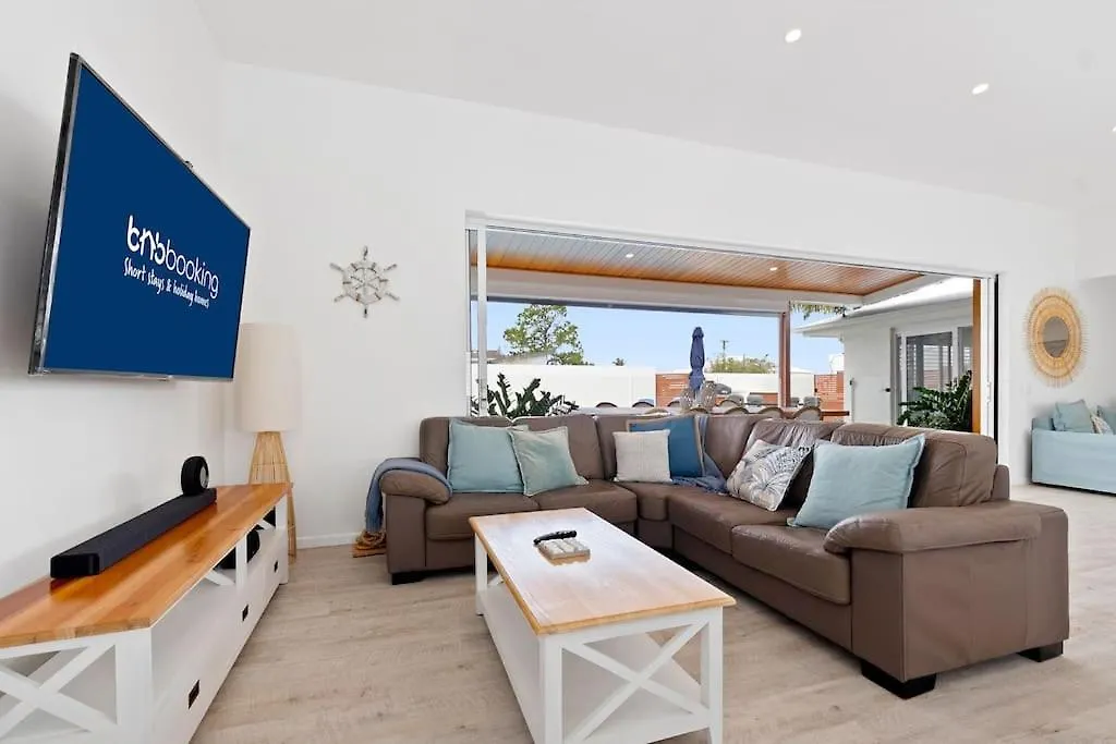 Mooloolaba Oasis 4Bd Home, Pool Tatil Evi
