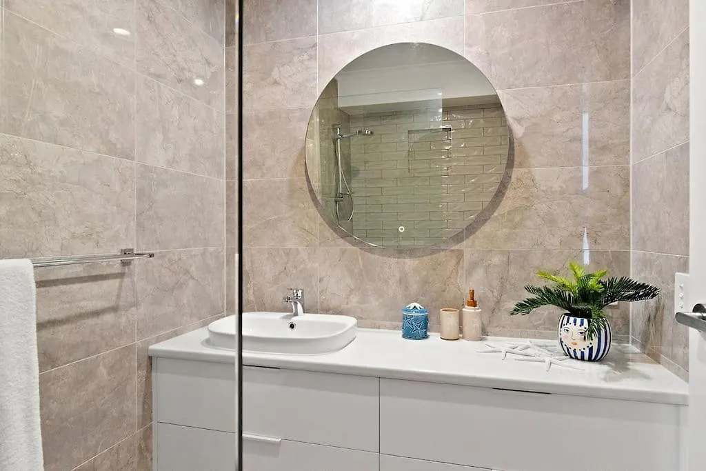 Mooloolaba Oasis 4Bd Home, Pool 0*,  Avustralya